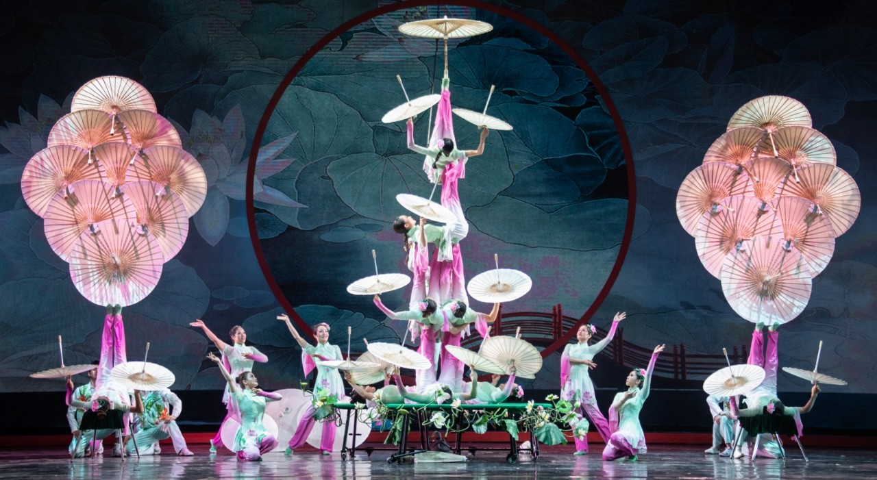 Mannheim: Jetzt Tickets gewinnen – der 3. Weihnachtscircus lädt zum Staunen und Lachen ein!