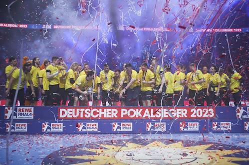 L&ouml;wen Pokal