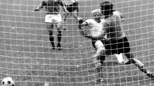 WM 1970, Halbfinale - Schnellinger trifft zum 1:1 und erzwingt die Verlängerung Schnellinger 2